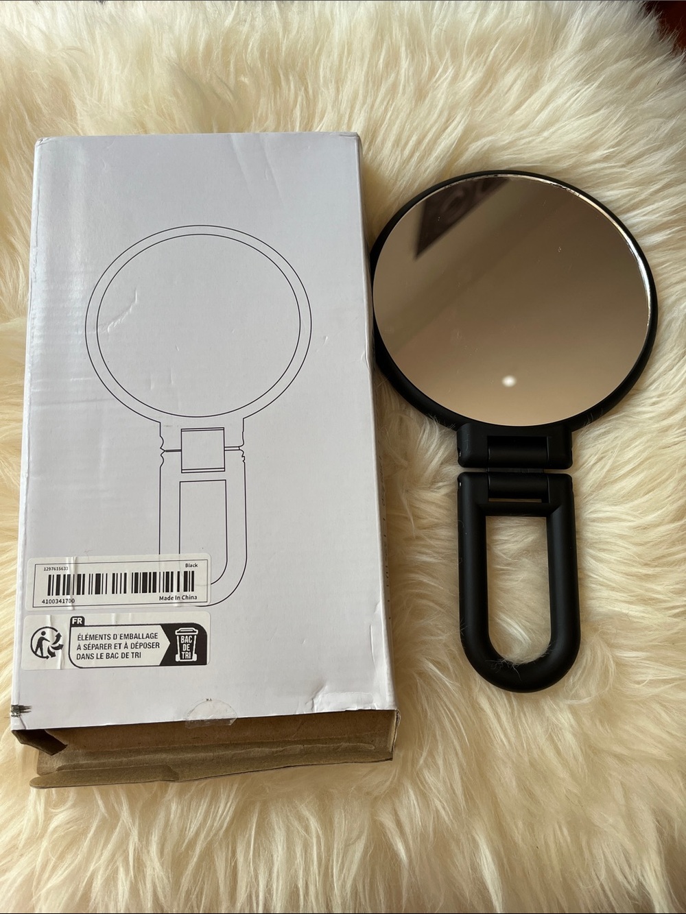 10x Round Handheld Mirror in Matte Black
